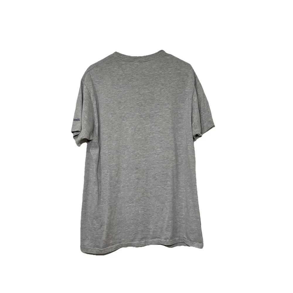 Columbia Men's Large T-Shirt Gray American Flag Mountain Graphic Outdoor Hiking